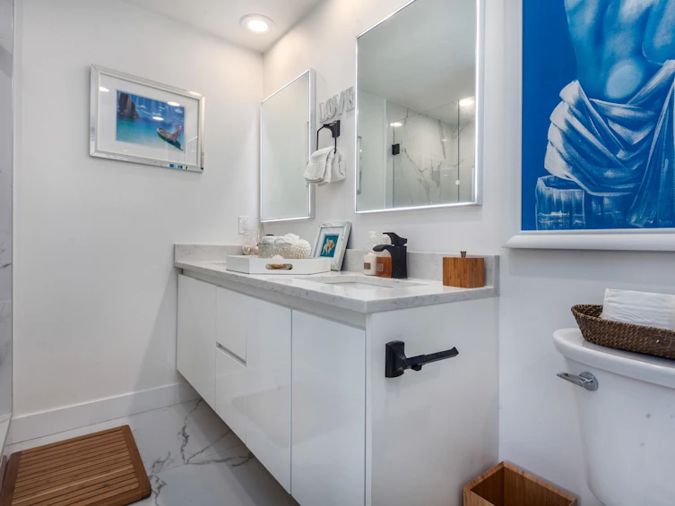 1201-140 E 14th Street, North Vancouver, BC, V7L 2N3 - 15