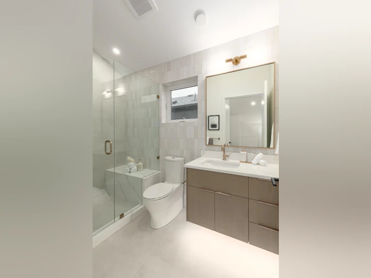 5405 Wales Street, Vancouver, BC, V5R 3M9 - 12