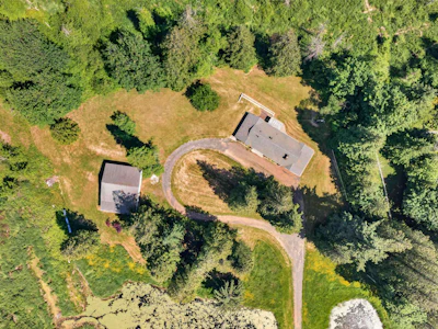 22065 102 Avenue - 2