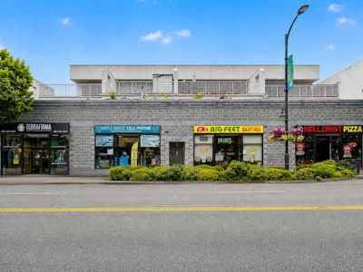 204-22347 Lougheed Highway - 2