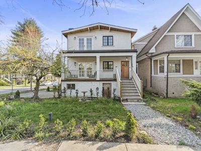 2072 Kitchener Street - 2
