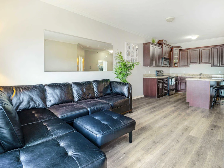 401-22363 Selkirk Avenue, Maple Ridge, BC, V2X 2X6 - 11