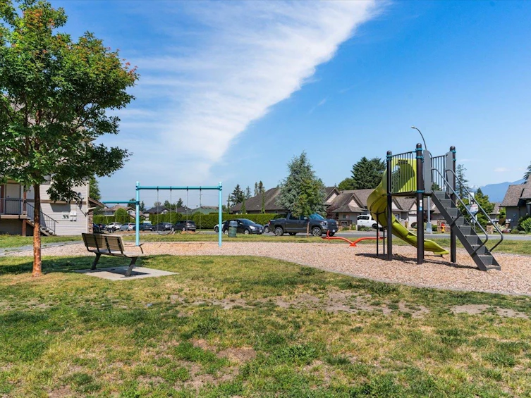 33-5556 Peach Road, Chilliwack, BC, V2R 5X4 - 34