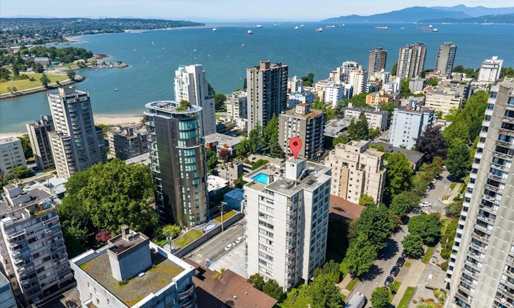1105-1250 Burnaby Street