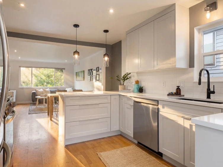 3172 E 2nd Avenue, Vancouver, BC, V5M 1G1 - 15