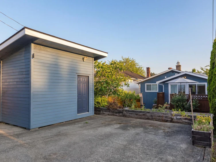 3172 E 2nd Avenue, Vancouver, BC, V5M 1G1 - 35