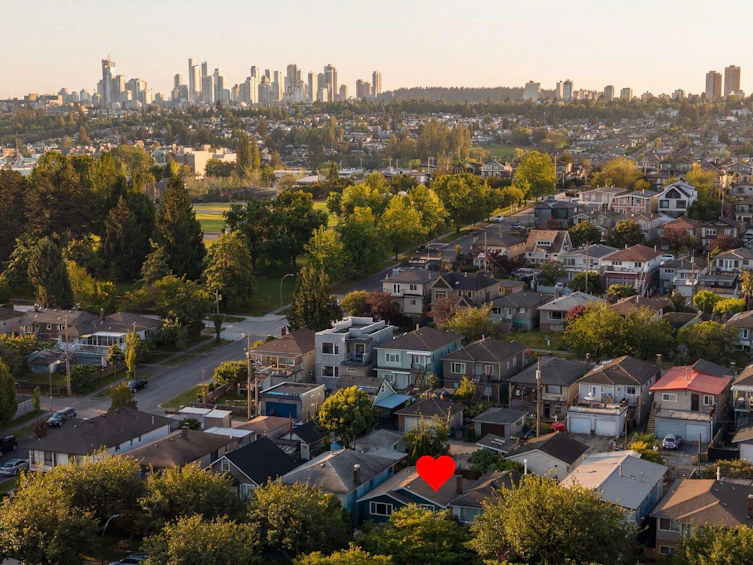 3172 E 2nd Avenue, Vancouver, BC, V5M 1G1 - 37