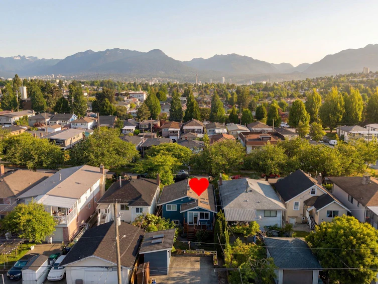 3172 E 2nd Avenue, Vancouver, BC, V5M 1G1 - 36