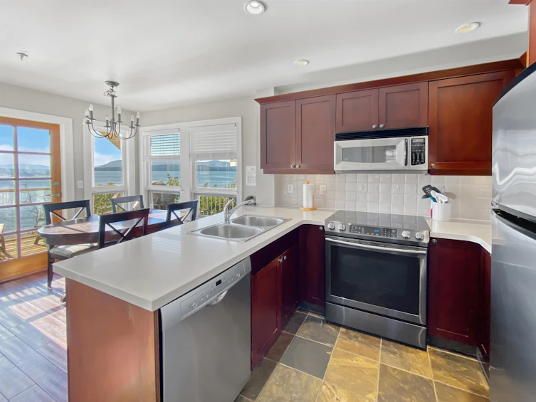 10C-2315 Mackinnon Road, Pender Island, BC, V0N 2M1 - 9