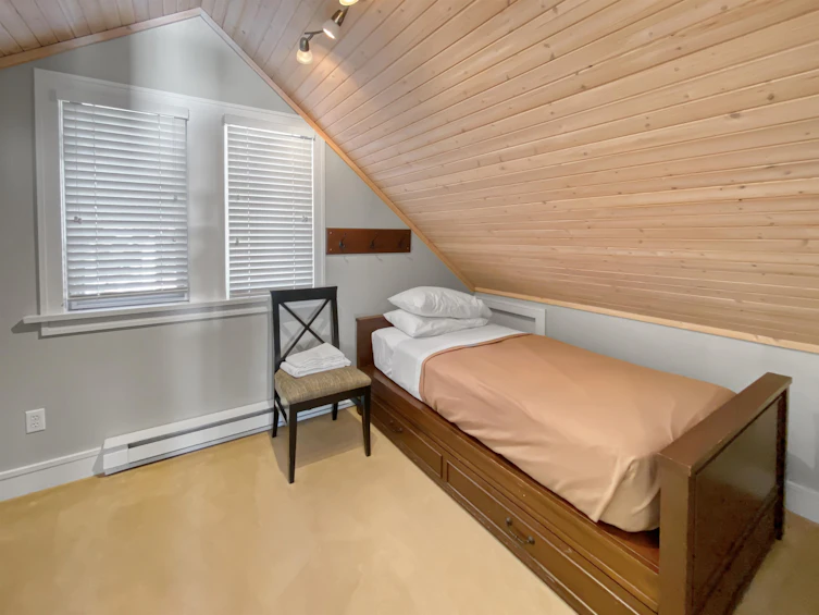 10C-2315 Mackinnon Road, Pender Island, BC, V0N 2M1 - 23