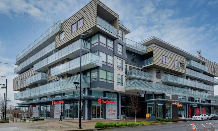 607-3488 Sawmill Crescent
