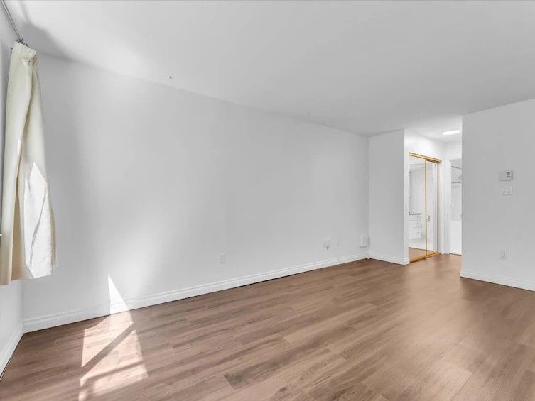 107-5350 Victory Street, Burnaby, BC, V5J 1T1 - 17