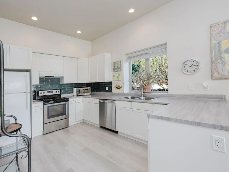 6260 Sunrise Boulevard, Sechelt, BC, V7Z 0R5 - 26