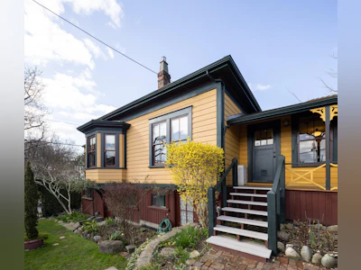 217 Ninth Street - 3