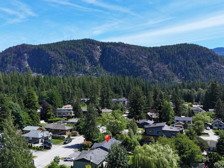1254 Depot Road, Squamish, BC, V0N 1H0 - 32