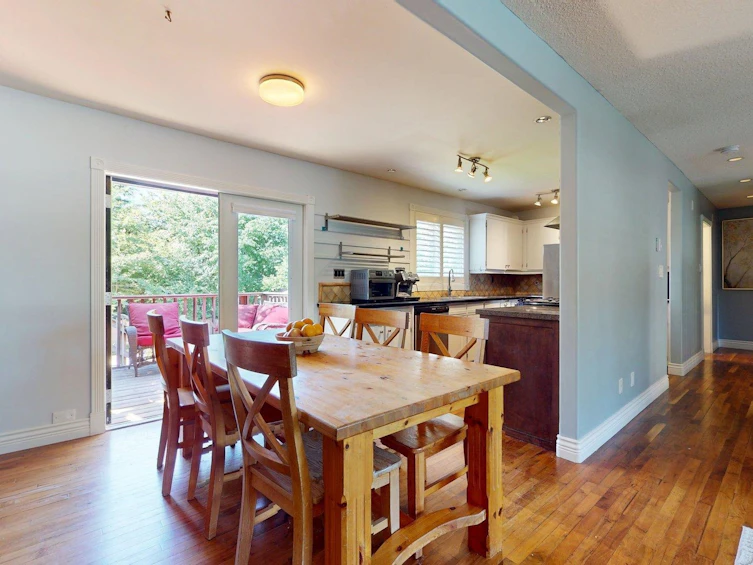 1254 Depot Road, Squamish, BC, V0N 1H0 - 8