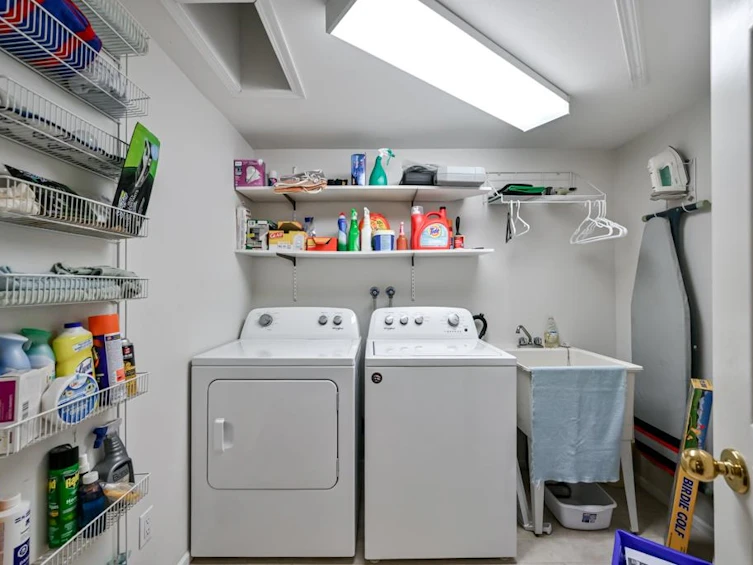 14842 82a Avenue, Surrey, BC, V3S 7R9 - 40