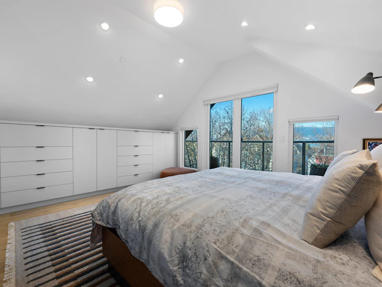2142 W 1st Avenue, Vancouver, BC, V6K 1E8 - 20