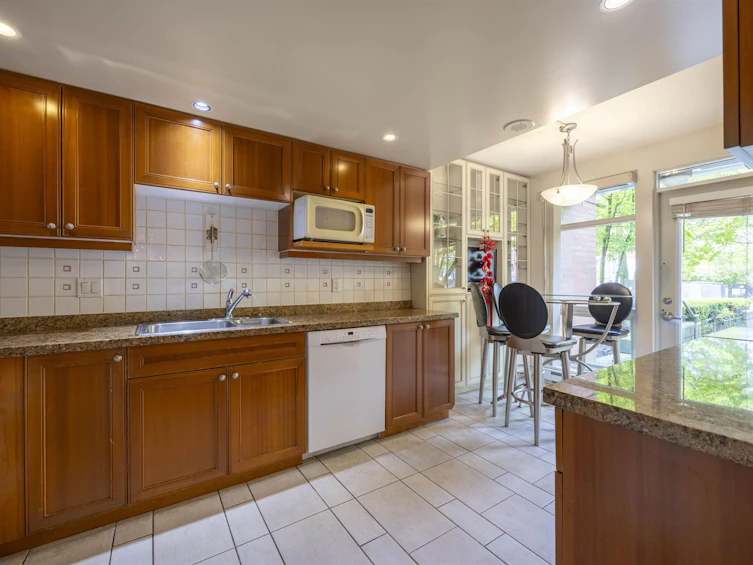 205-638 W 45th Avenue, Vancouver, BC, V5Z 4R8 - 10