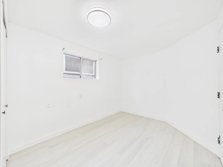 7692 Osler Street, Vancouver, BC, V6P 4C7 - 25