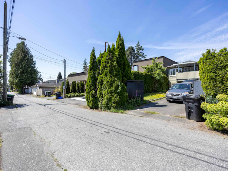 7692 Osler Street, Vancouver, BC, V6P 4C7 - 6