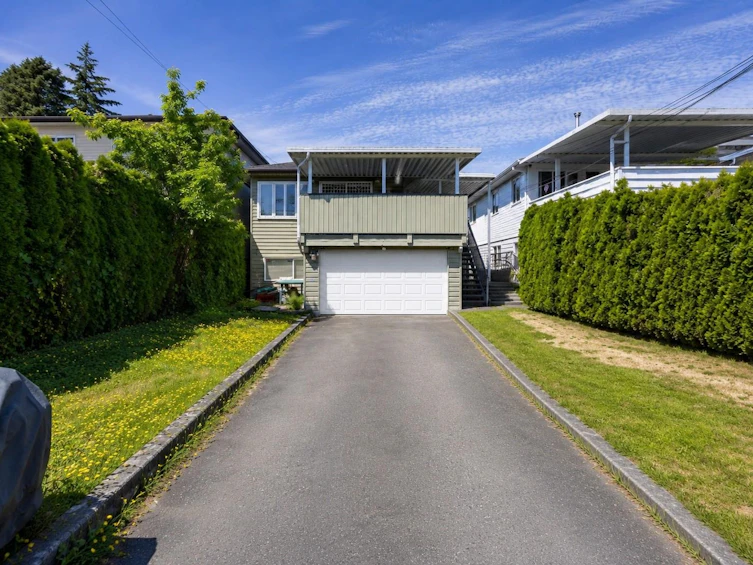 7692 Osler Street, Vancouver, BC, V6P 4C7 - 4
