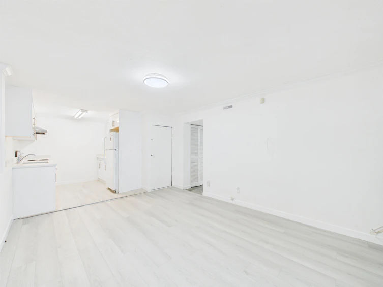 7692 Osler Street, Vancouver, BC, V6P 4C7 - 24