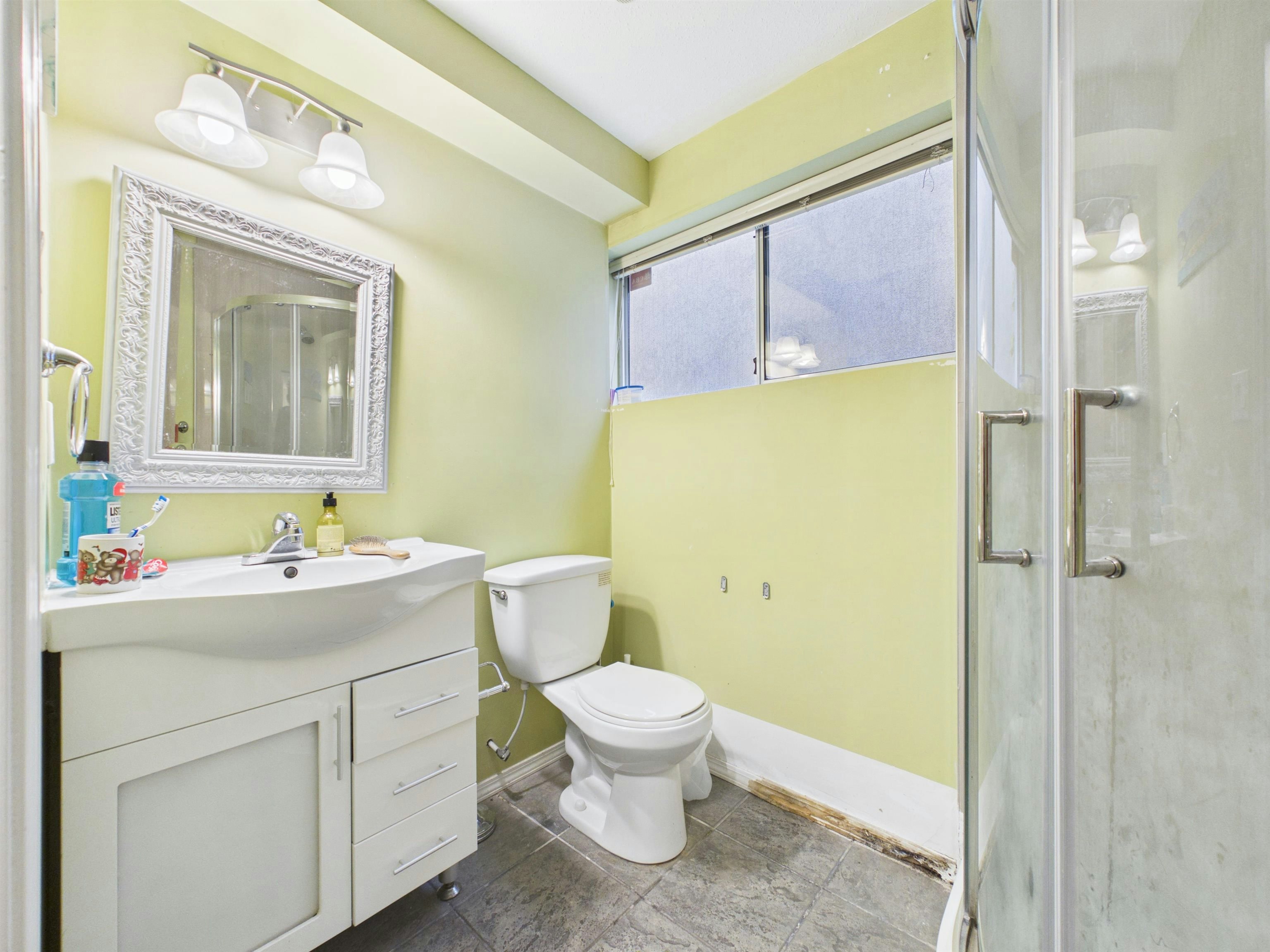 7692 Osler Street, Vancouver, BC, V6P 4C7 - 16