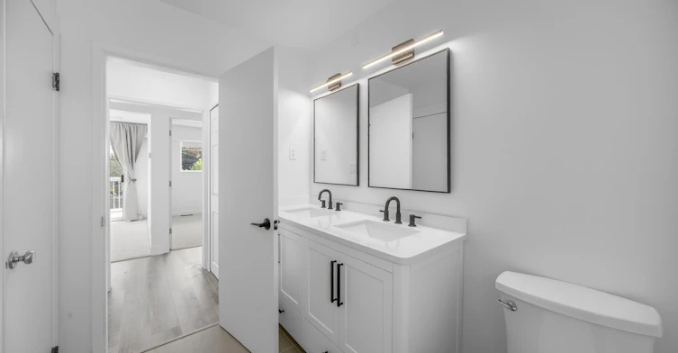 Upper unit &-5031 44b Avenue, Delta, BC, V4K 1J2 - 11
