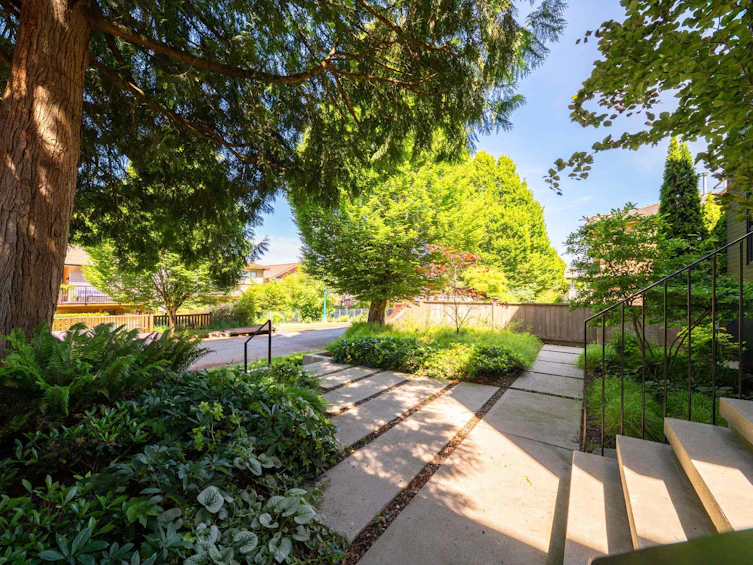 5208 Ross Street, Vancouver, BC, V5W 3K7 - 3
