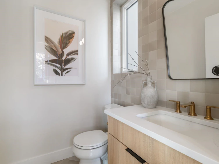 1937 Templeton Drive, Vancouver, BC, V5N 4V9 - 10