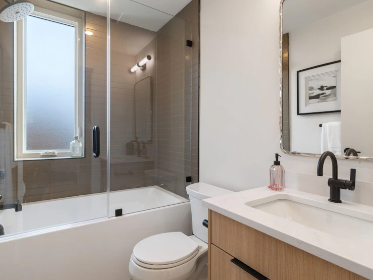 2-1937 Templeton Drive, Vancouver, BC, V5N 4V9 - 19