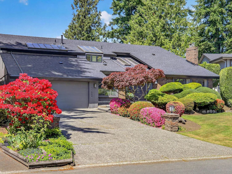 11649 Summit Crescent, Delta, BC, V4E 2Z2 - 2
