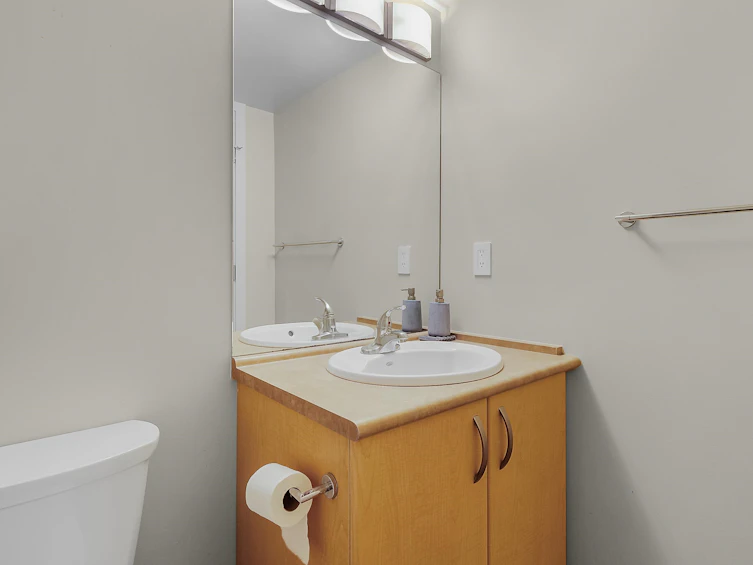 331-10838 City Parkway, Surrey, BC, V3T 5X9 - 14