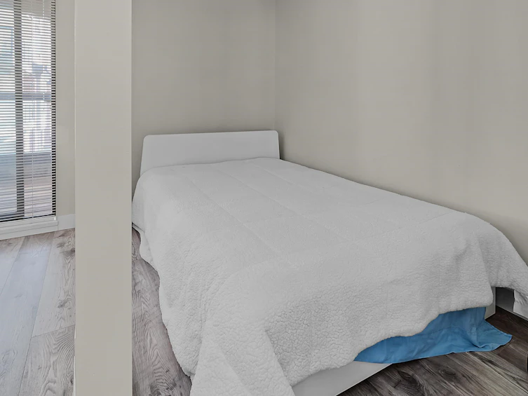 331-10838 City Parkway, Surrey, BC, V3T 5X9 - 11