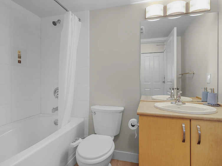 331-10838 City Parkway, Surrey, BC, V3T 5X9 - 15