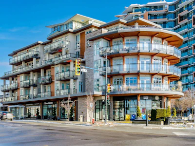 310-1420 Johnston Road - 2