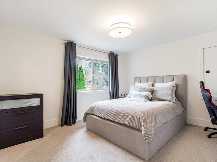 2318 Chantrell Park Drive, Surrey, BC, V4A 9W8 - 28