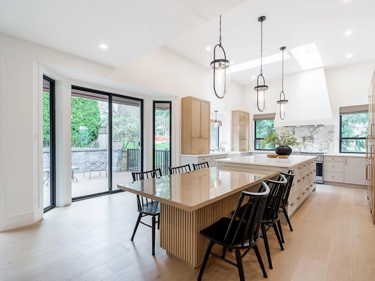 2318 Chantrell Park Drive, Surrey, BC, V4A 9W8 - 15