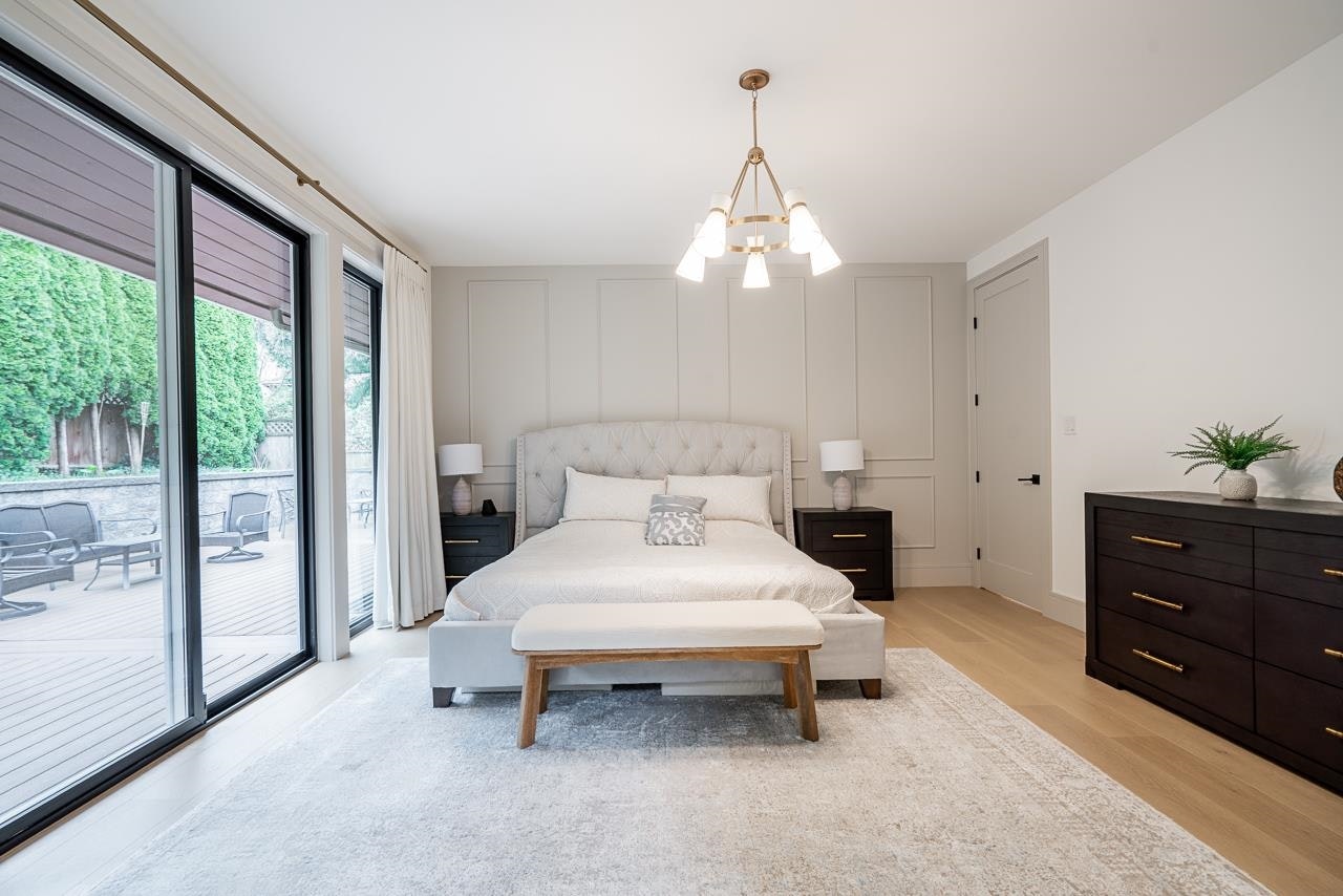 2318 Chantrell Park Drive, Surrey, BC, V4A 9W8 - 17