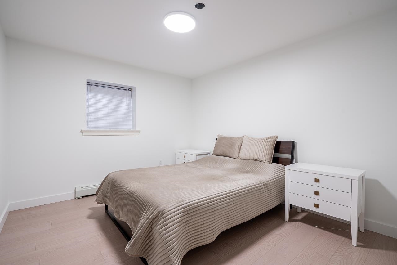 2318 Chantrell Park Drive, Surrey, BC, V4A 9W8 - 35