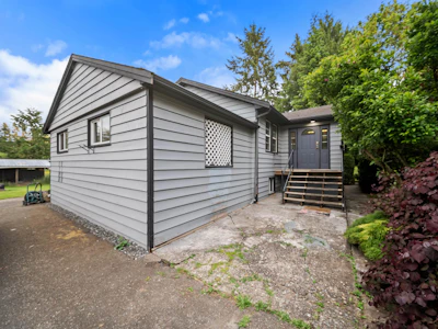1642 232 Street - 2