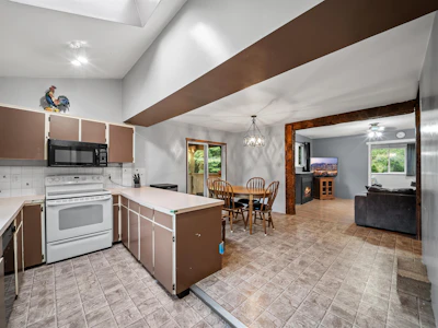 1642 232 Street - 5
