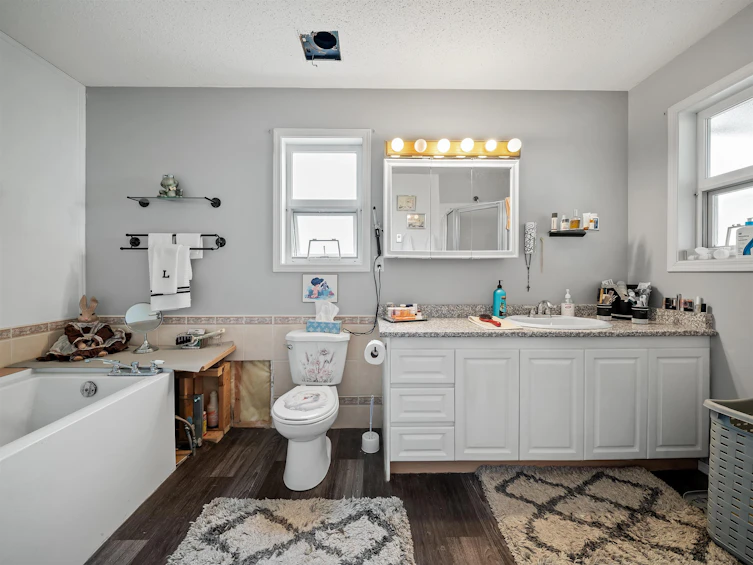 1642 232 Street, Langley, BC, V2Z 1K7 - 33