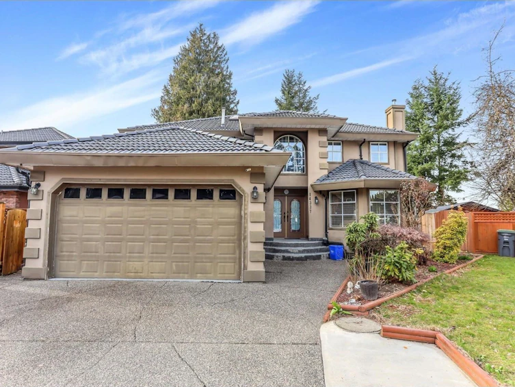 14337 77 Avenue, Surrey, BC, V3W 0X9