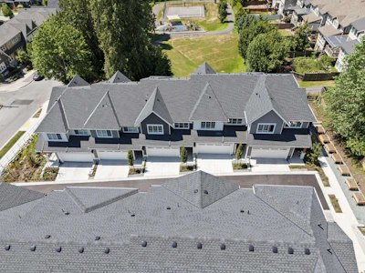 103-3421 Queenston Avenue - 3