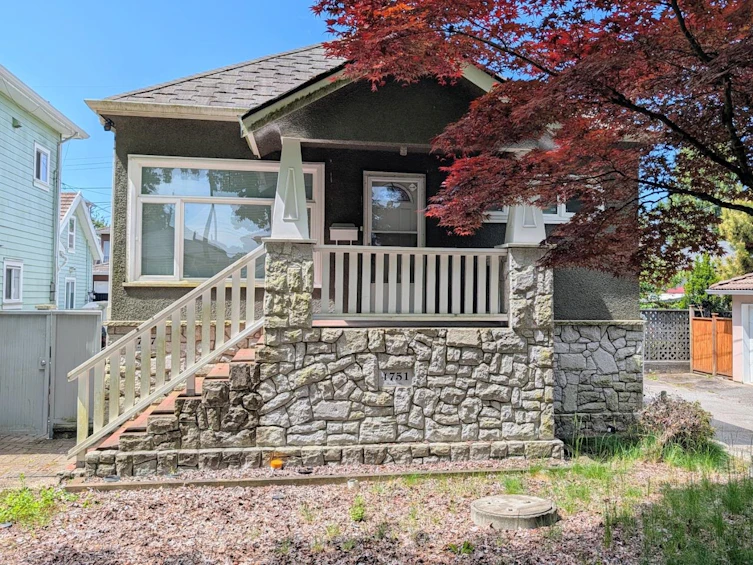 4751 Henry Street, Vancouver, BC, V5V 4Z2 - 7