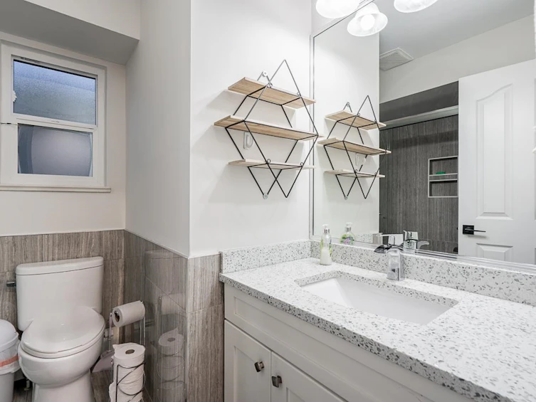 8375 151 Street, Surrey, BC, V3S 8H9 - 17