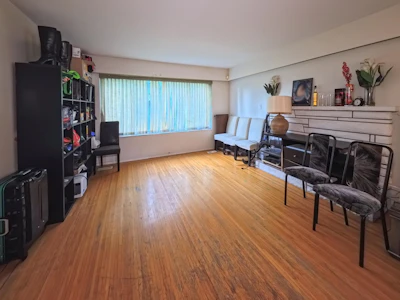 6174 Tyne Street - 3