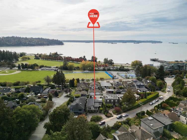 1248 Keith Road, West Vancouver, BC, V7T 1M9